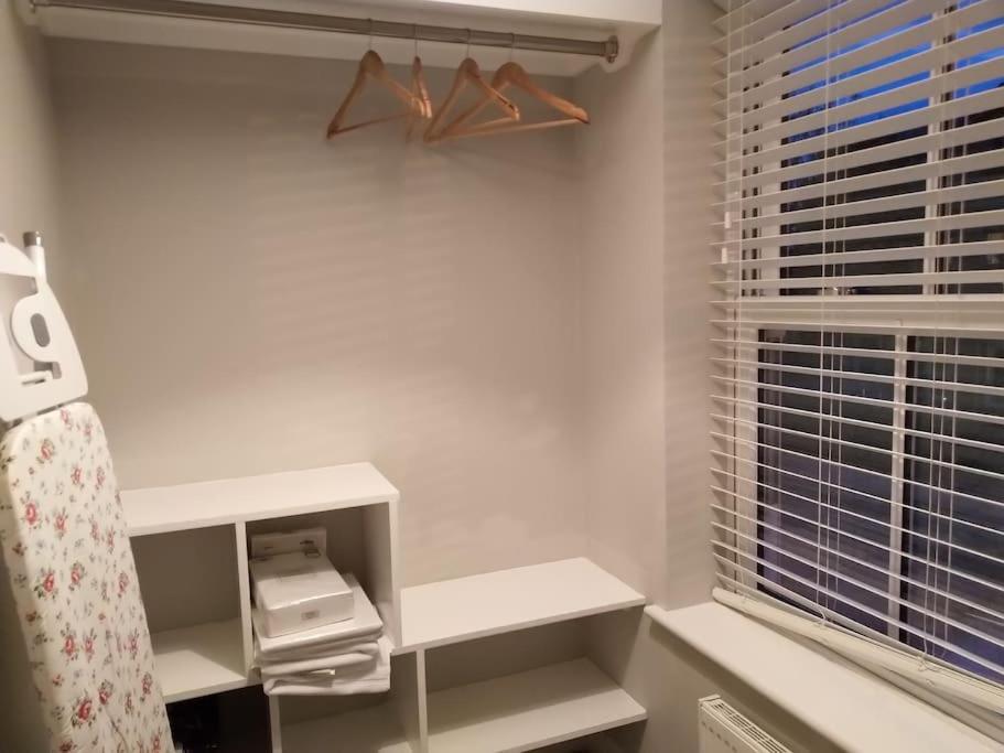 3 Bedroom Townhouse, Free Parking York Exterior photo